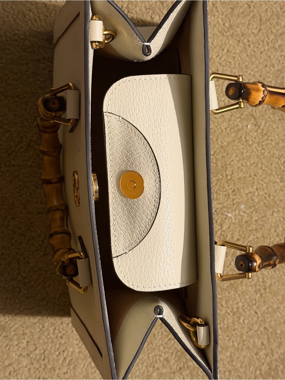 Gucci Diana Medium Calfskin Bamboo Satchel - Picture 6 of 10